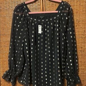 Gorgeous Talbots holiday blouse NWT size large. Lined black top w/gold pattern